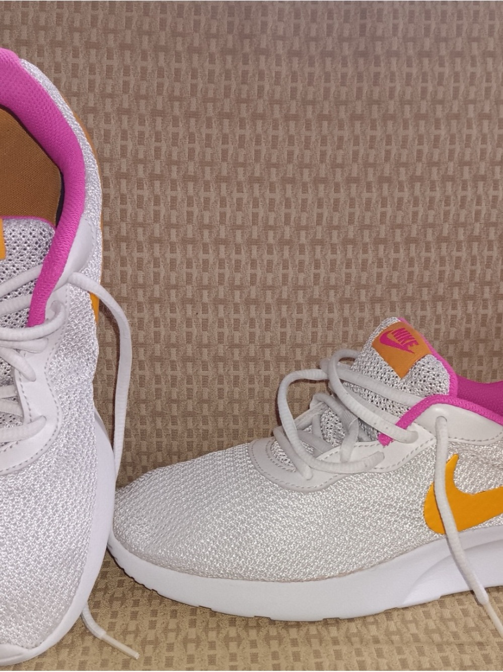 Nike Tanjun Running Sneakers with Pink & Orange Accents